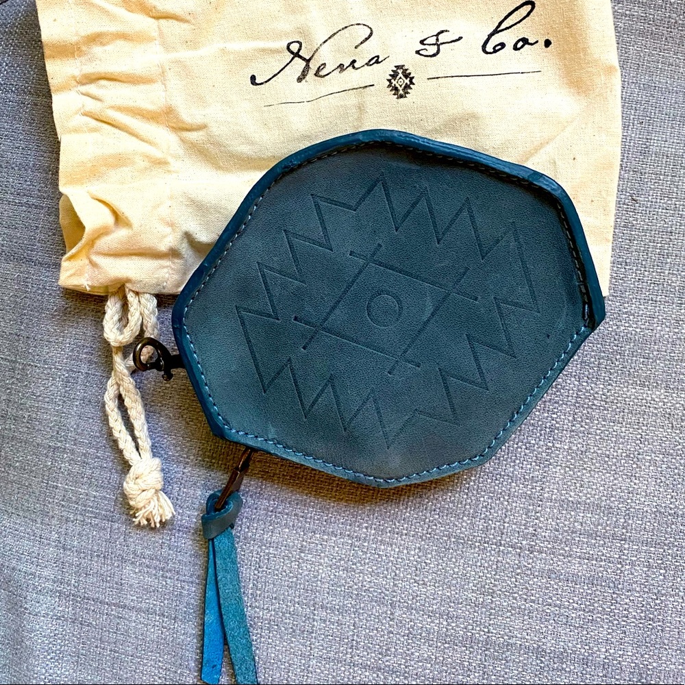 New in bag Nena & co southwestern blue inspired wallet clutch